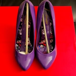 Purple Ed Hardy Pumps, size 7